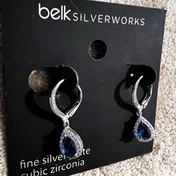 NWT Silverworks Teardrop shaped silver dark blue cubic zirconia stone earrings - Picture 6 of 7